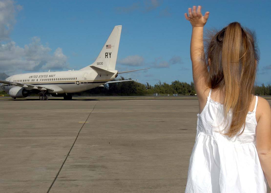 How to fly with a little child? - Travel tips for families